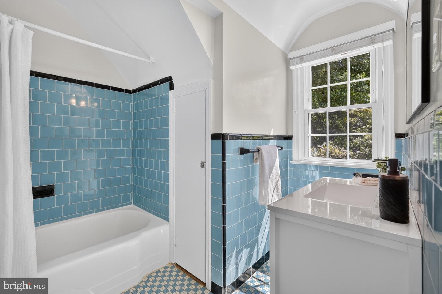 805 Ridge Place photo 42