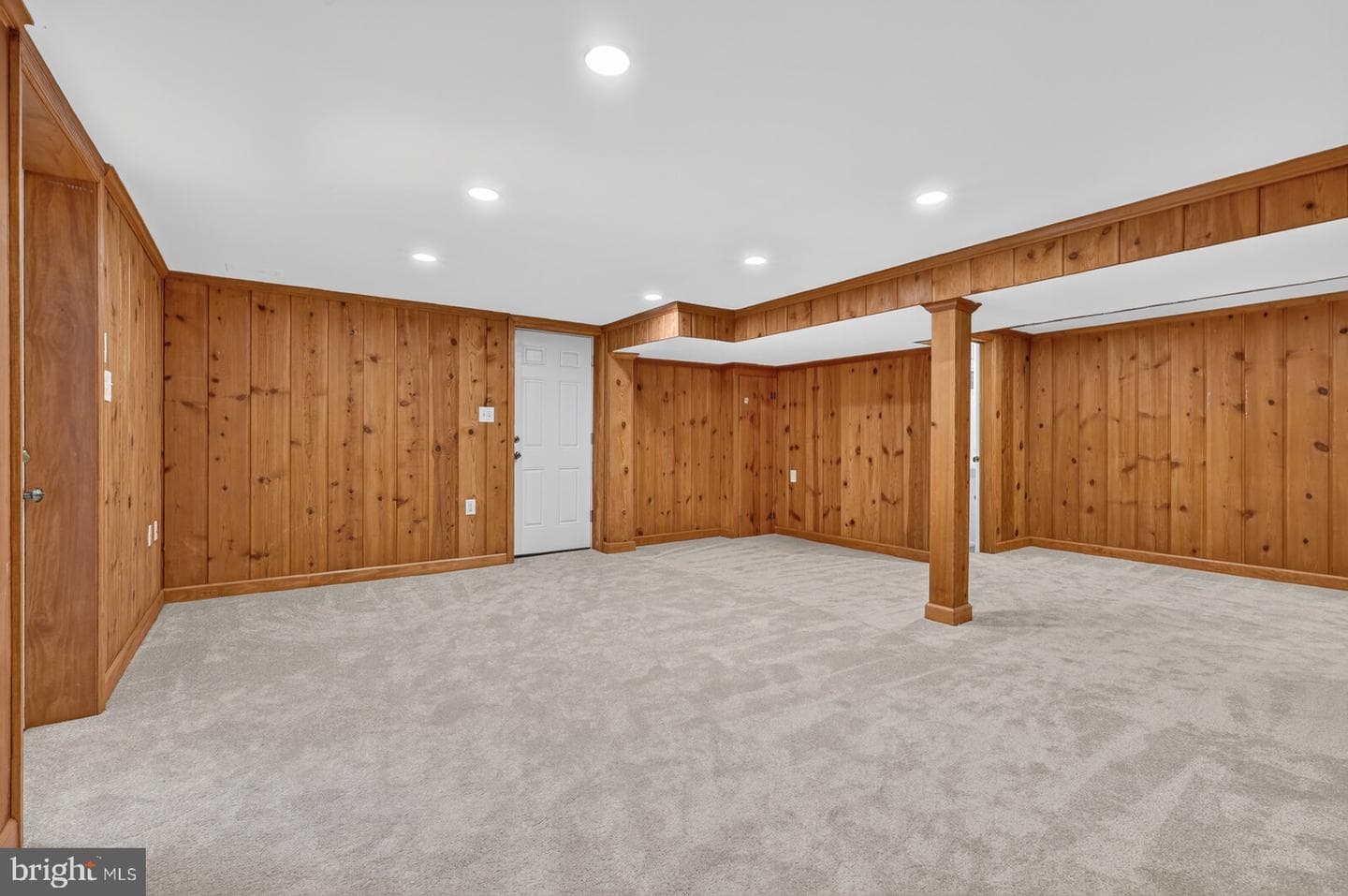 805 Ridge Place photo 44