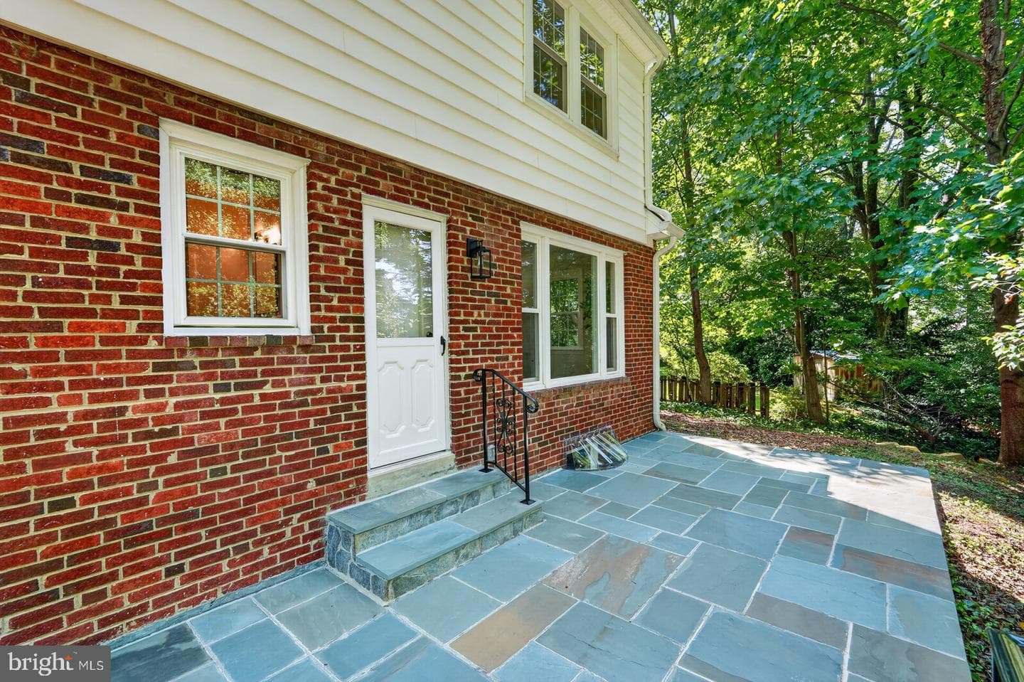 805 Ridge Place photo 8