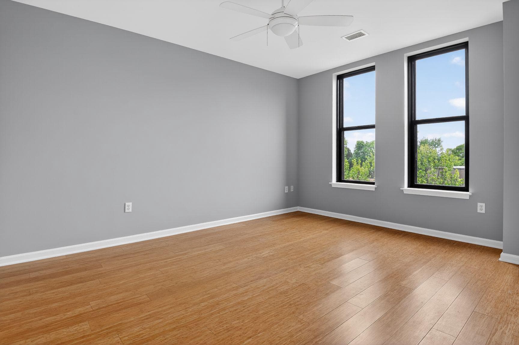 444 W Broad Street #428 photo 8