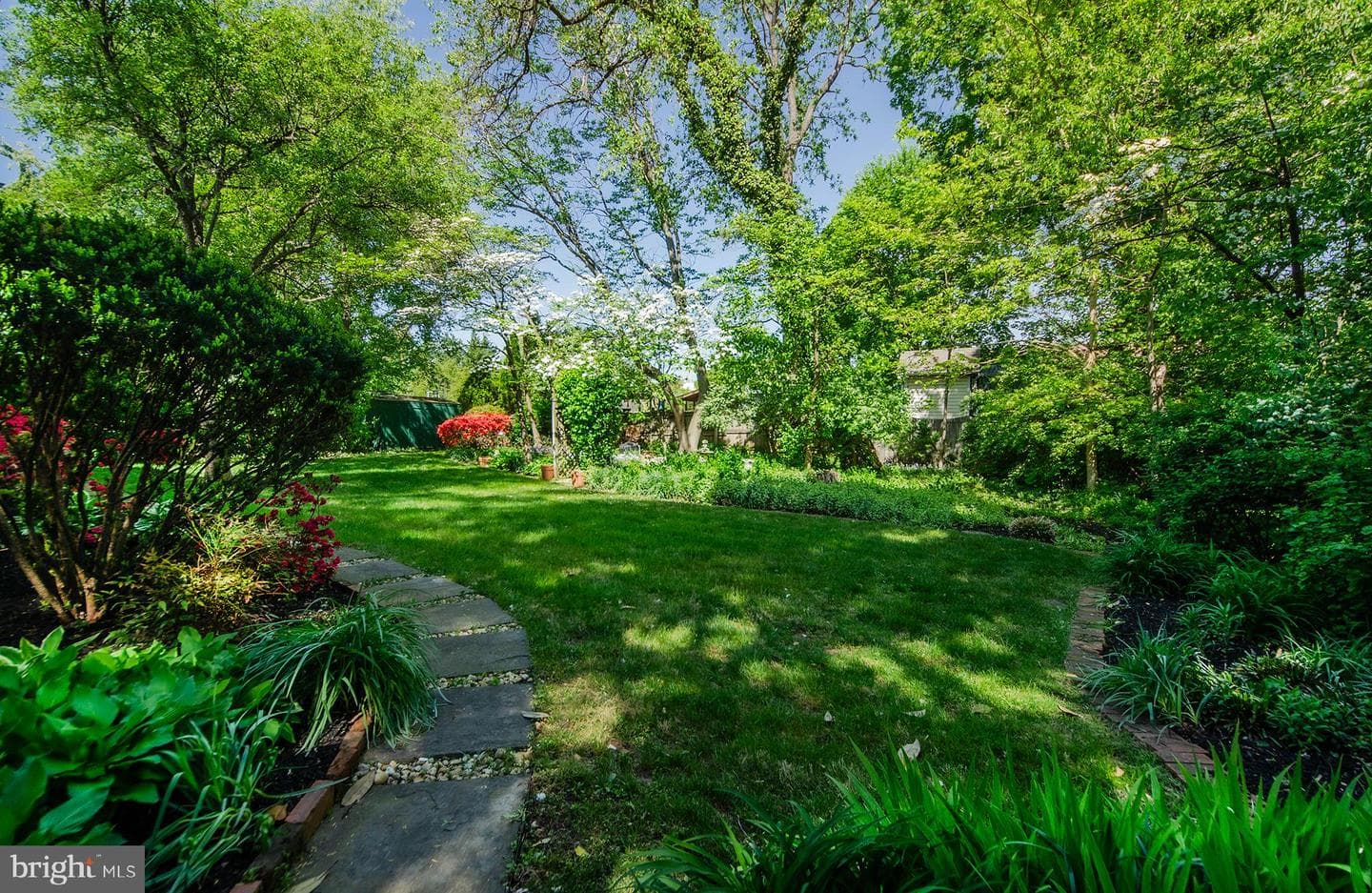 208 Patterson Street photo 47