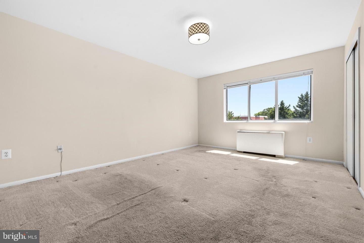 200 N Maple Avenue #613 photo 13