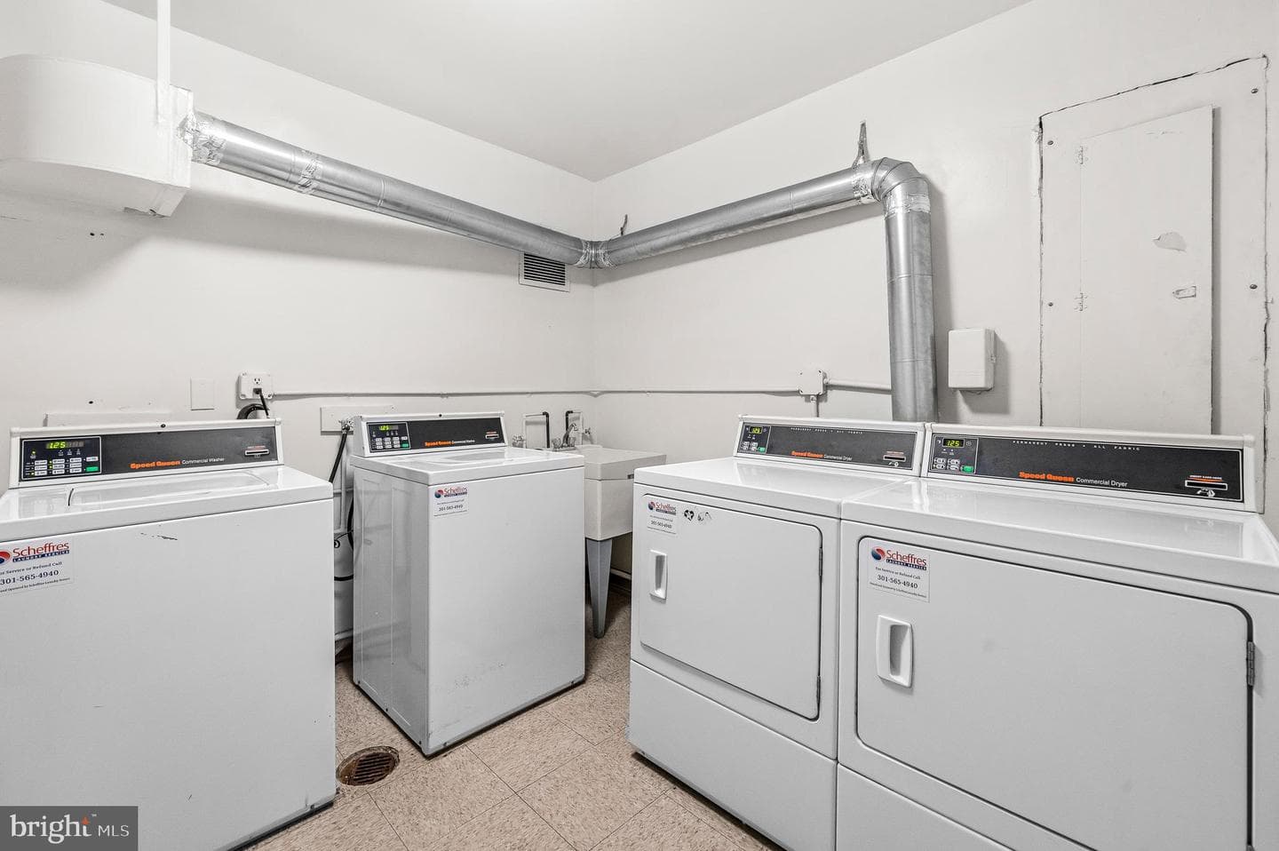 200 N Maple Avenue #613 photo 18
