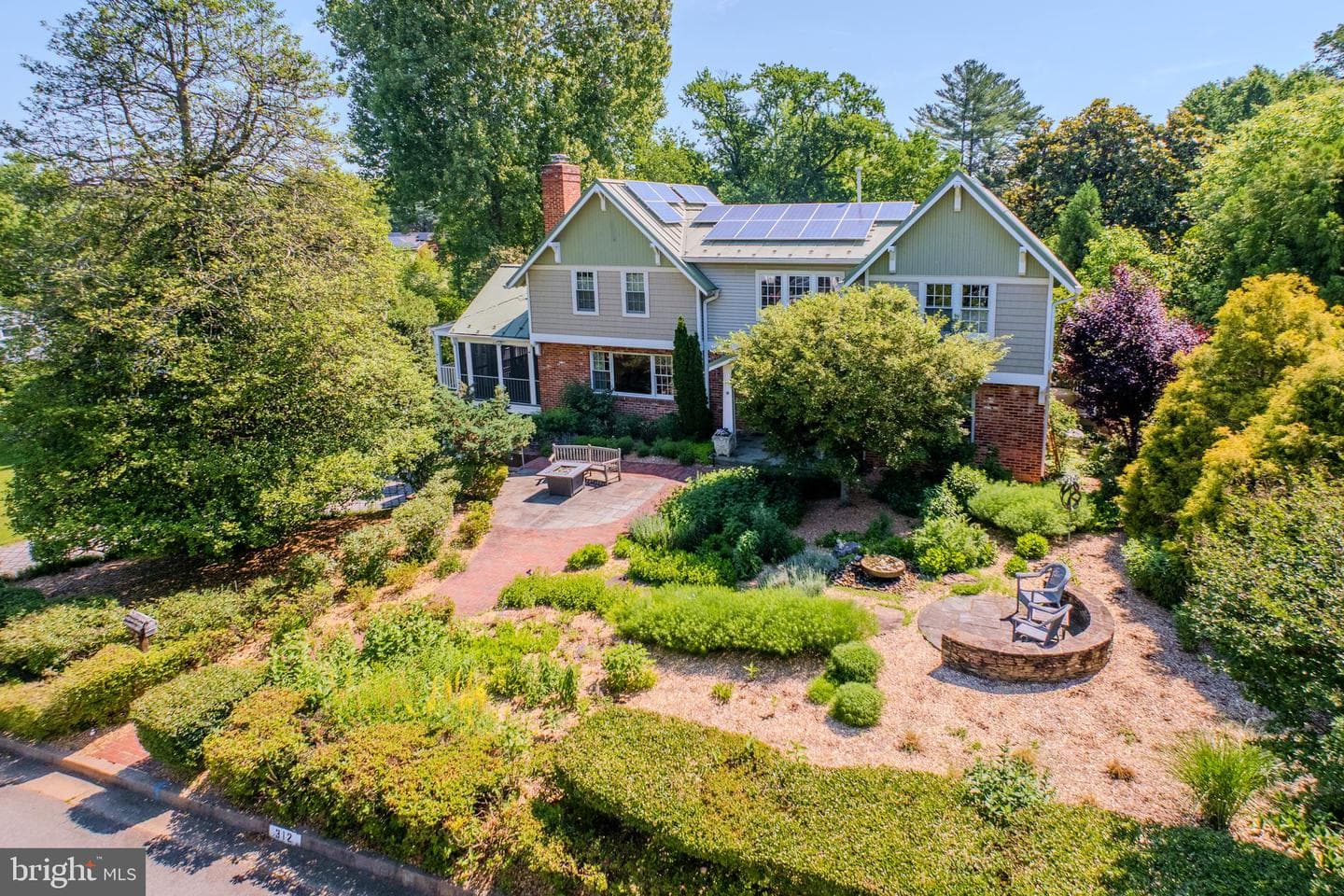 312 N Van Buren Street, Falls Church
