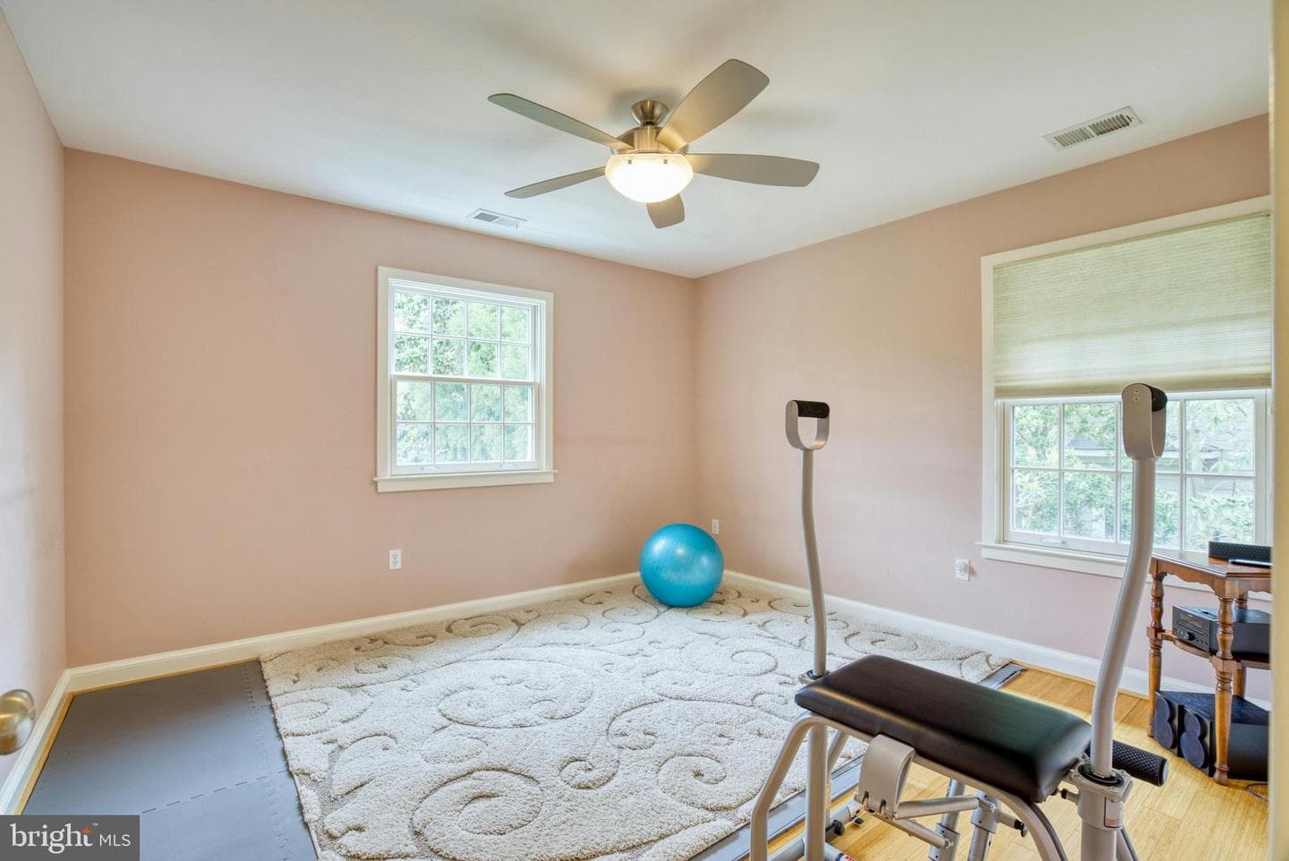 312 N Van Buren Street photo 48