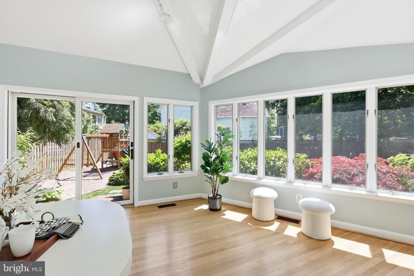 503 Dorchester Road photo 10