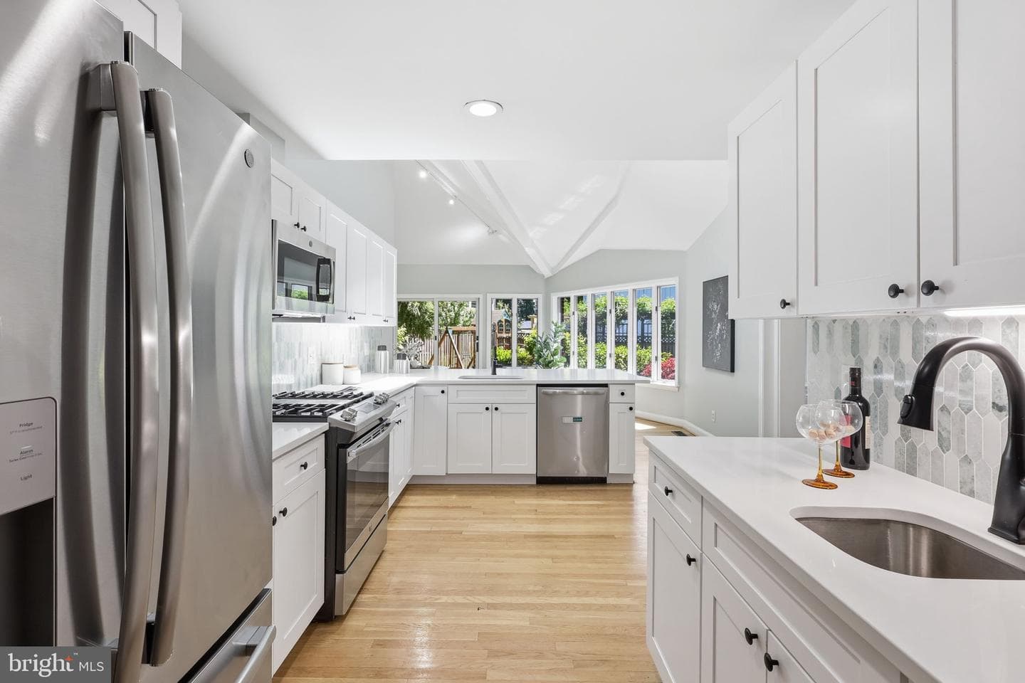 503 Dorchester Road photo 12