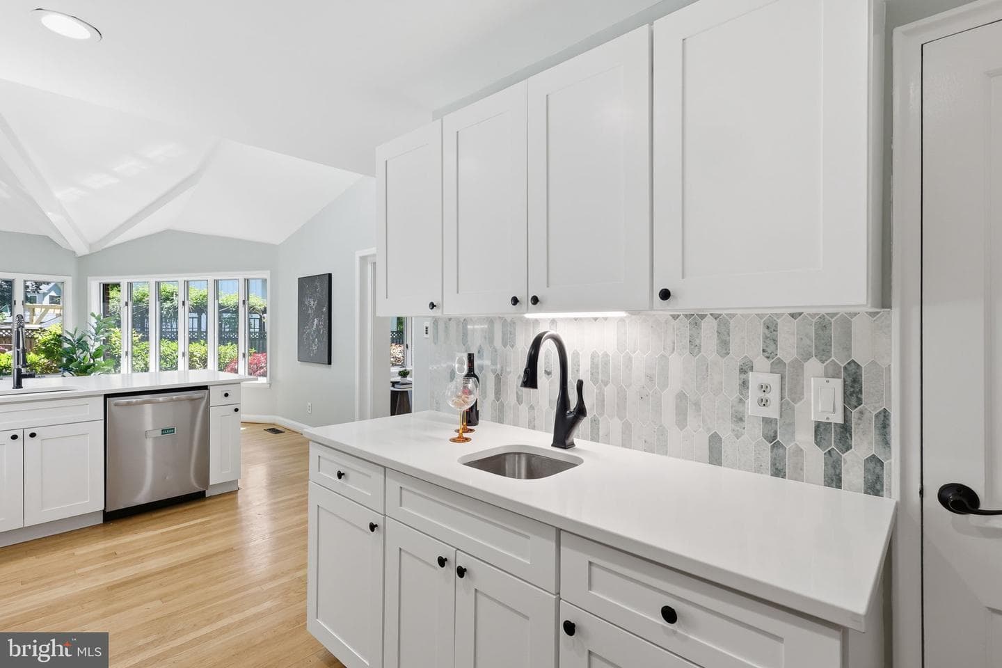 503 Dorchester Road photo 13
