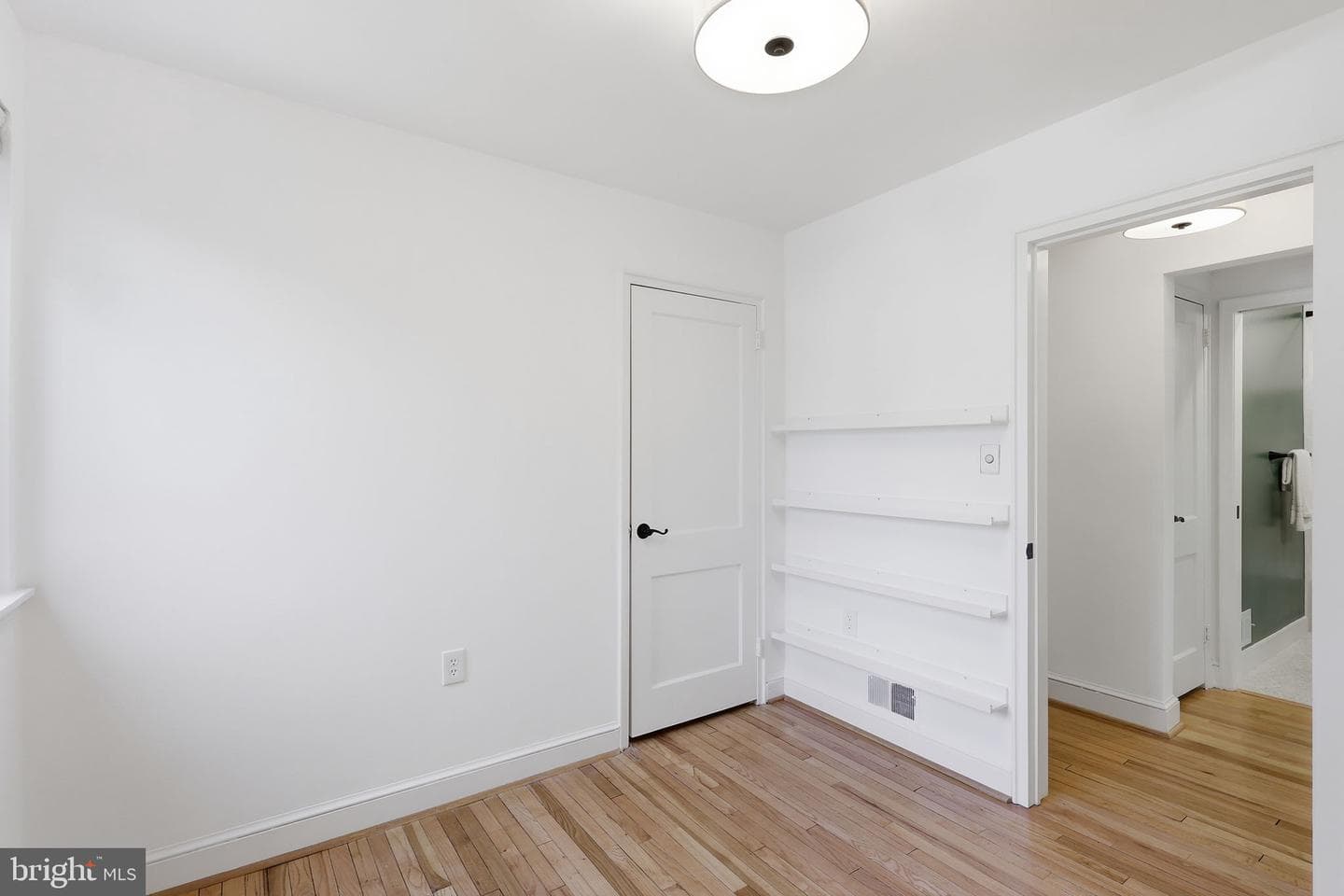503 Dorchester Road photo 31