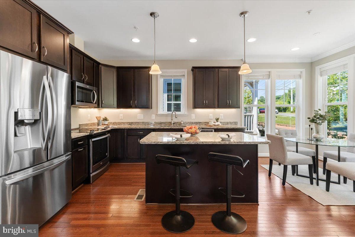 1022 Railroad Avenue #4 photo 4