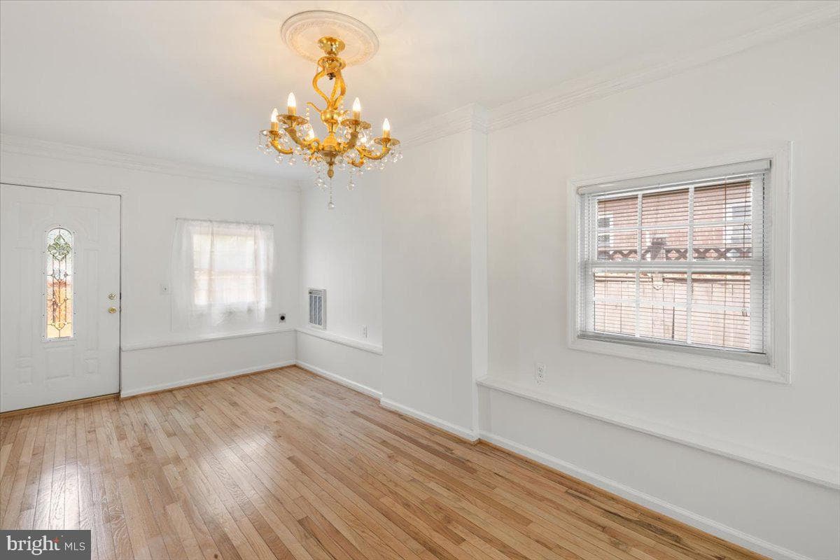 202 S Cherry Street photo 8