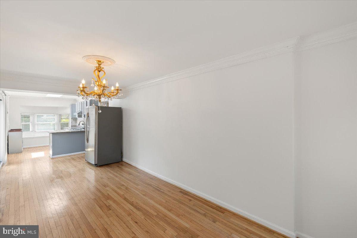 202 S Cherry Street photo 9