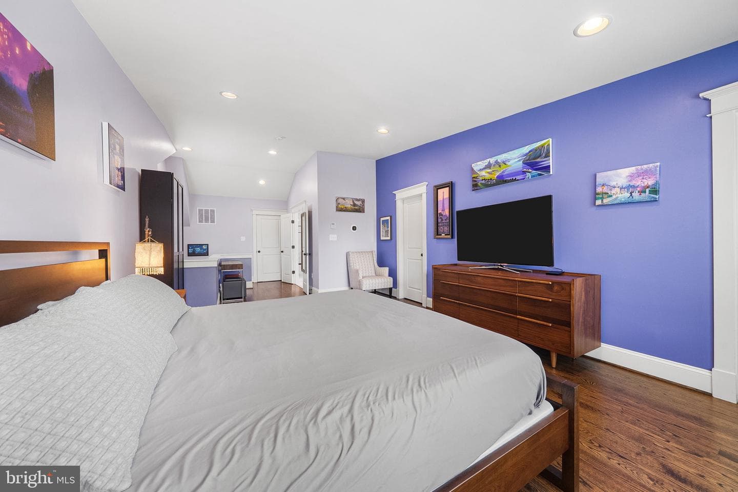 1203b Lincoln Avenue photo 44