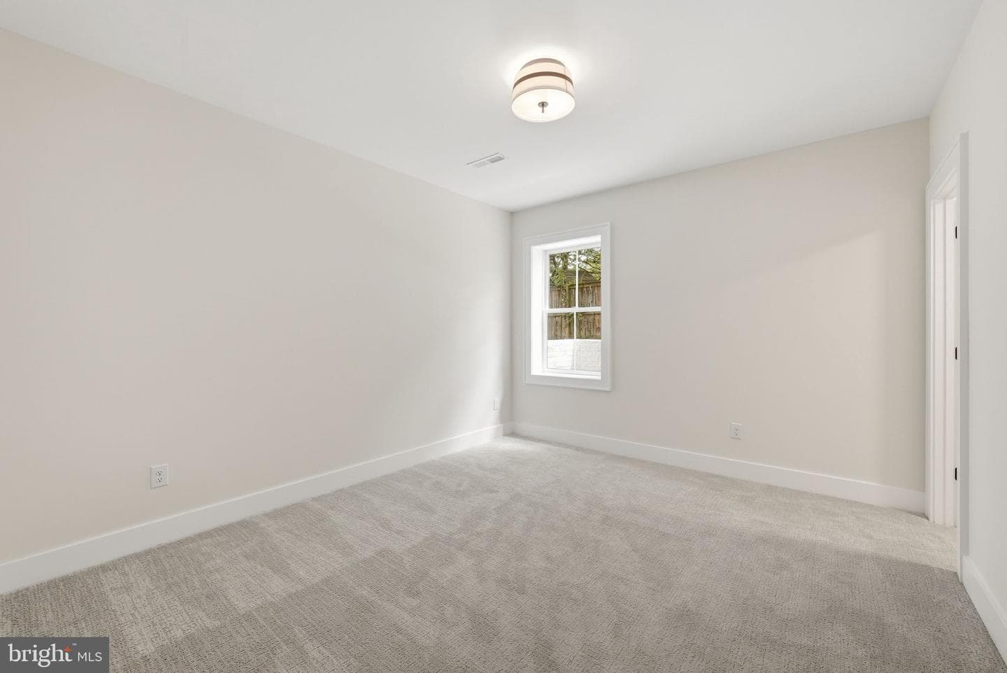 508 Meridian Street photo 64