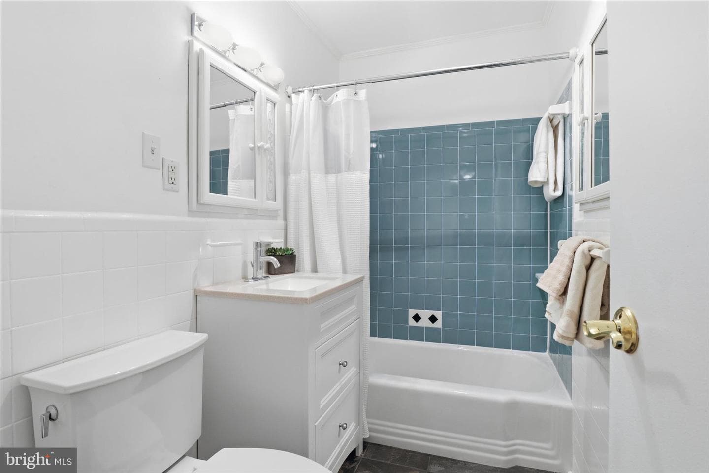 200 N Maple Avenue #212 photo 19