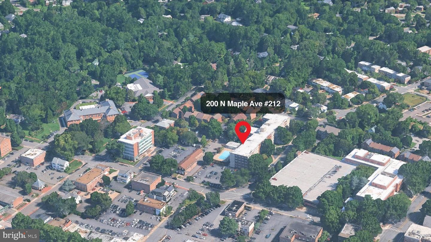 200 N Maple Avenue #212 photo 30