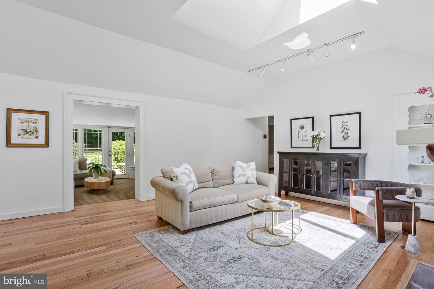 415 Poplar Drive photo 4