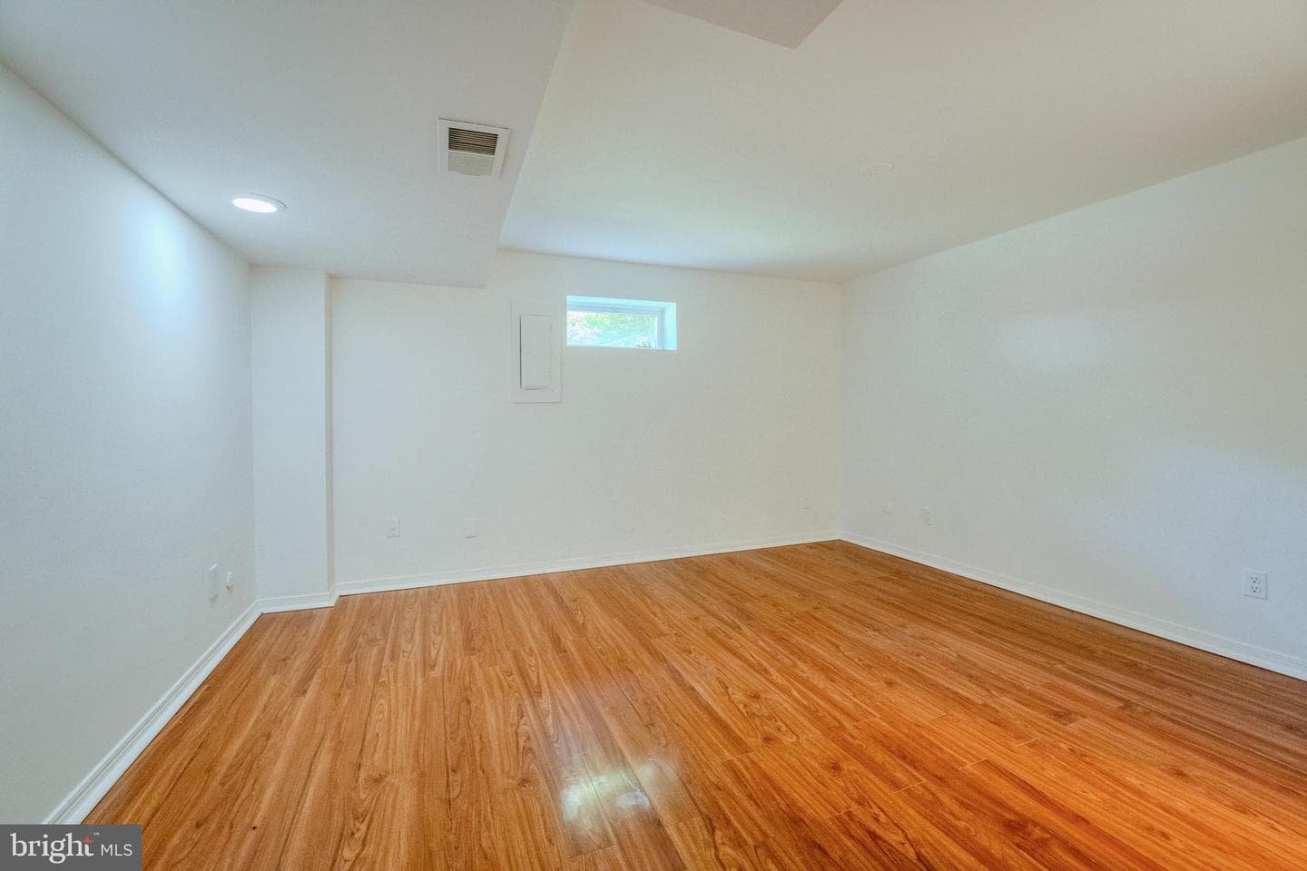 998 N Roosevelt Street photo 25