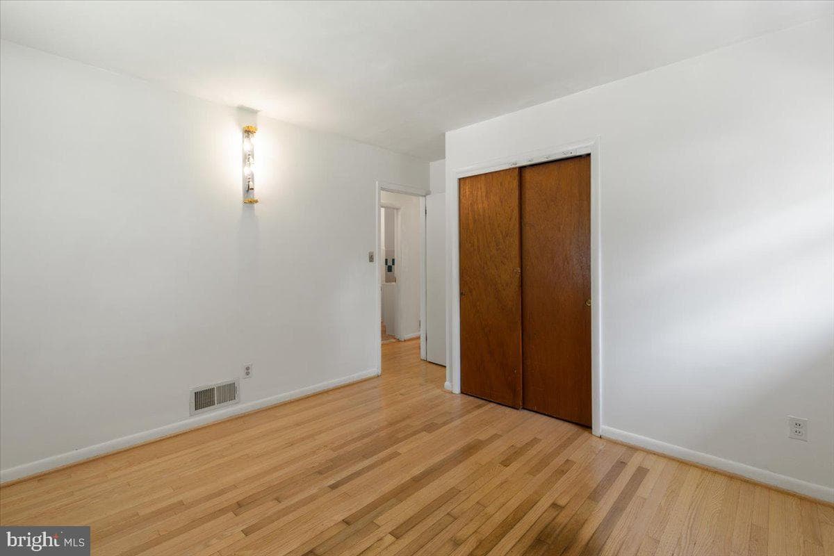 202 S Cherry Street photo 15