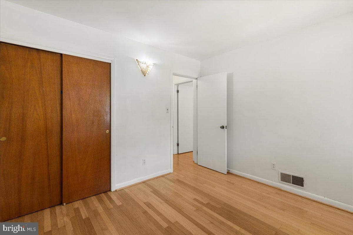 202 S Cherry Street photo 19