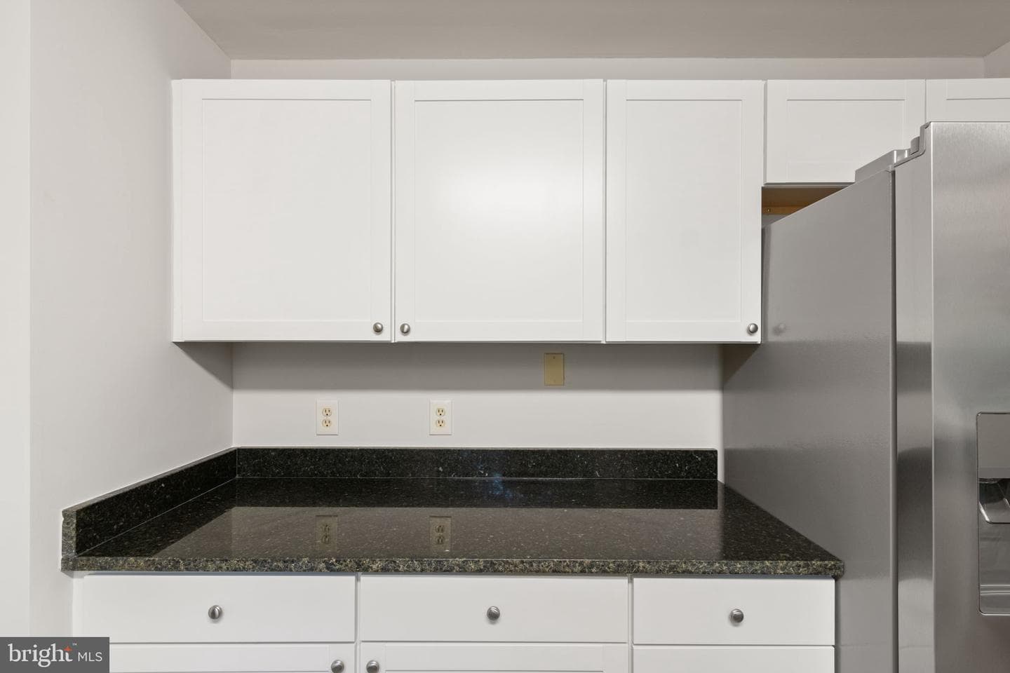 1408 Brent Street photo 11
