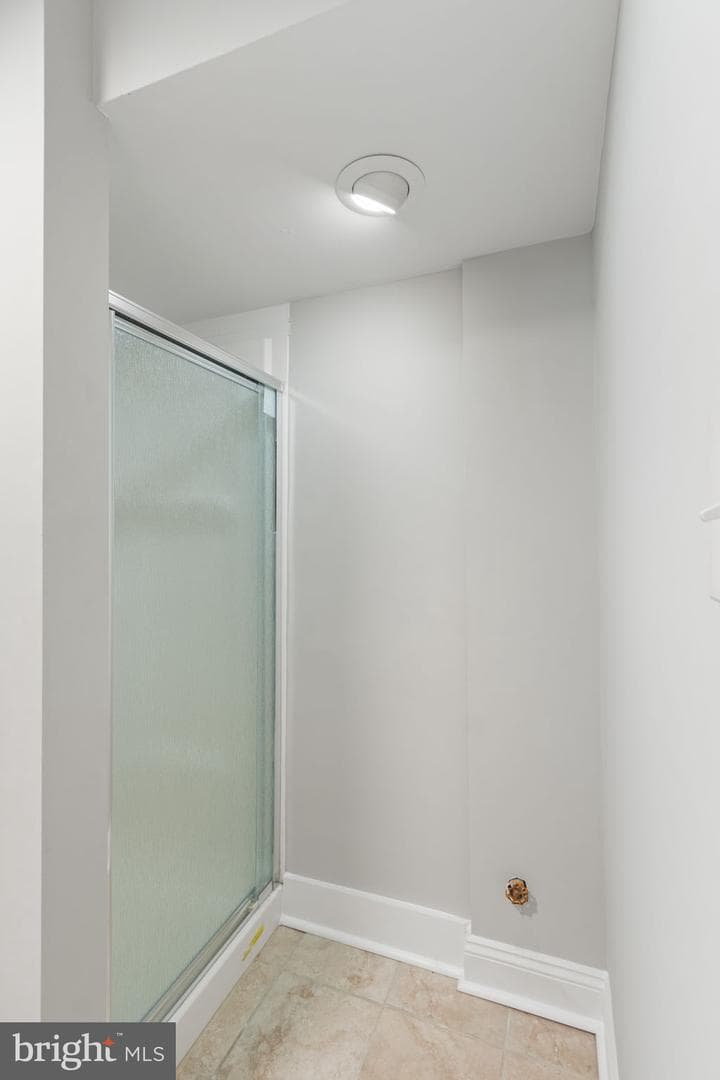 1408 Brent Street photo 27