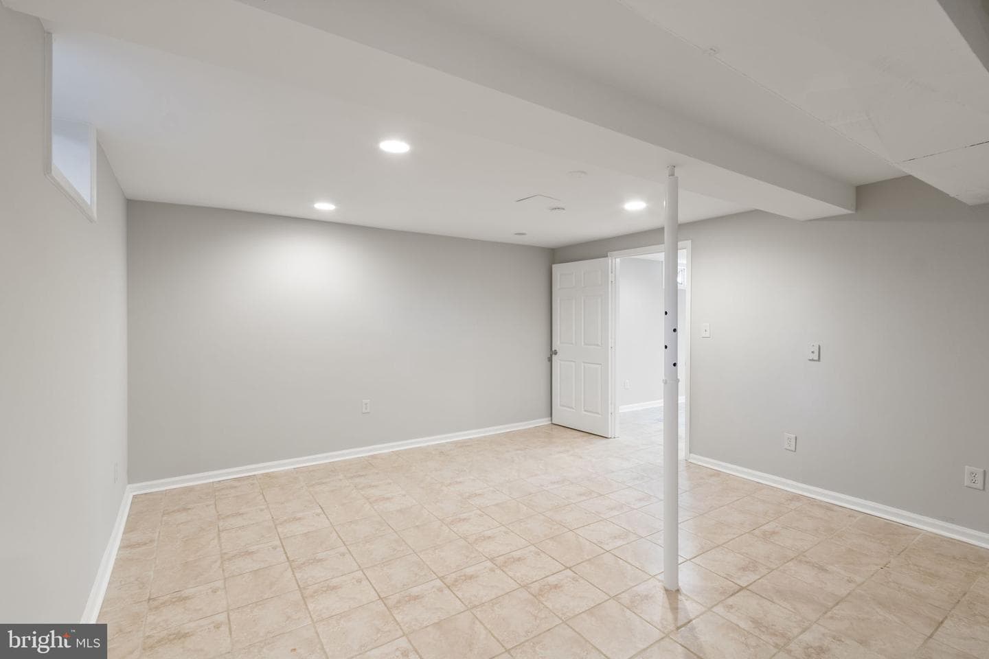 1408 Brent Street photo 28