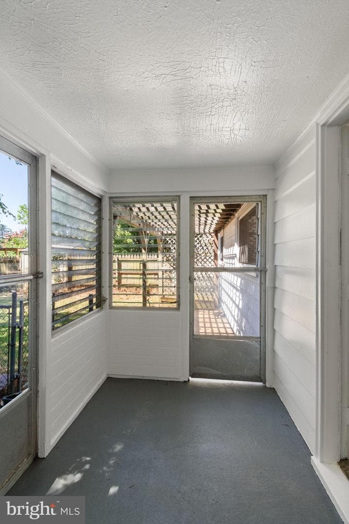 1408 Brent Street photo 33