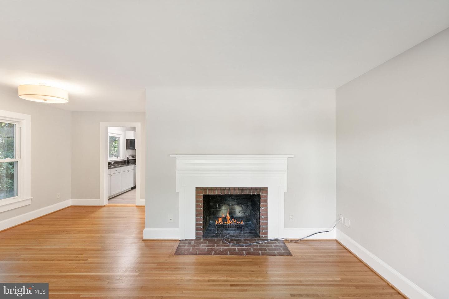 1408 Brent Street photo 4