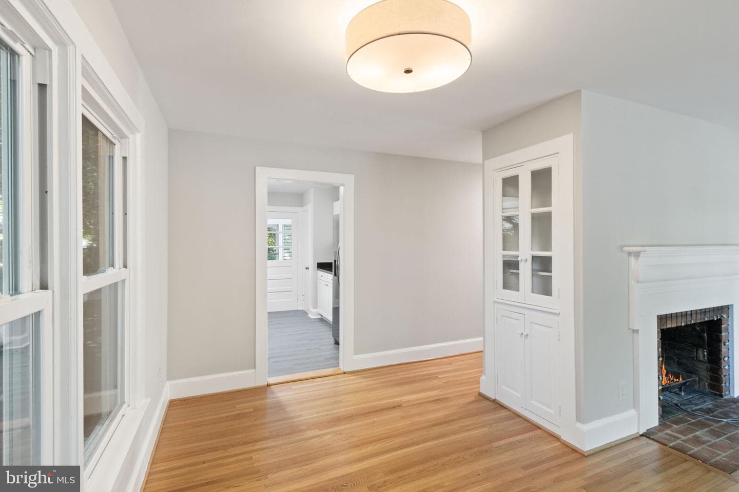 1408 Brent Street photo 8