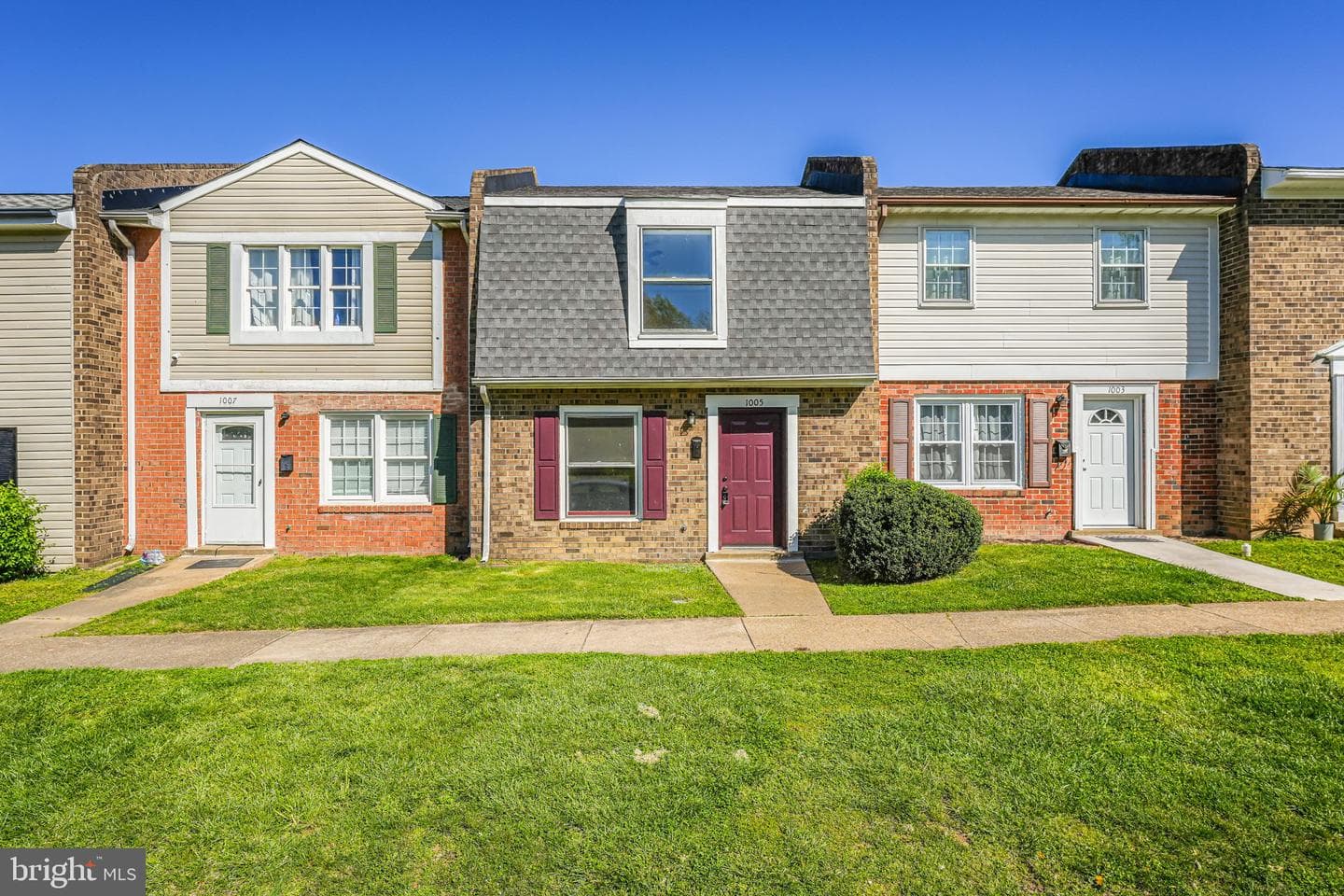 1005 Roffman Road photo 1