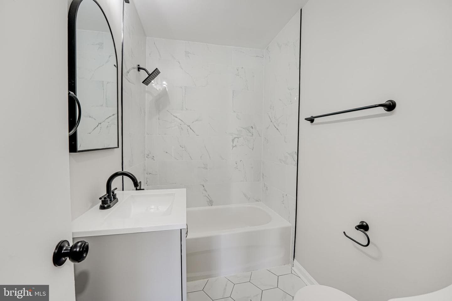 1005 Roffman Road photo 13
