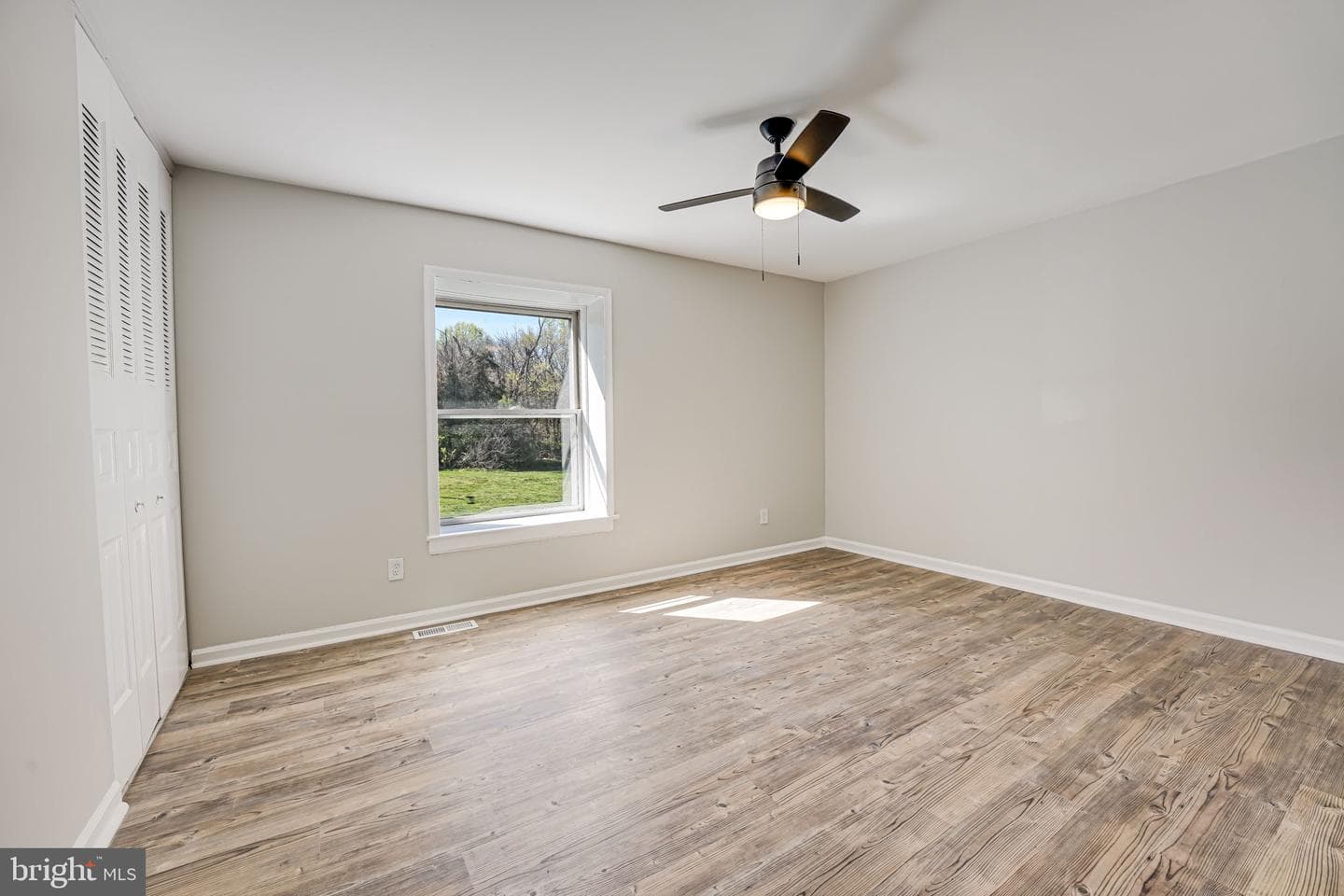 1005 Roffman Road photo 18
