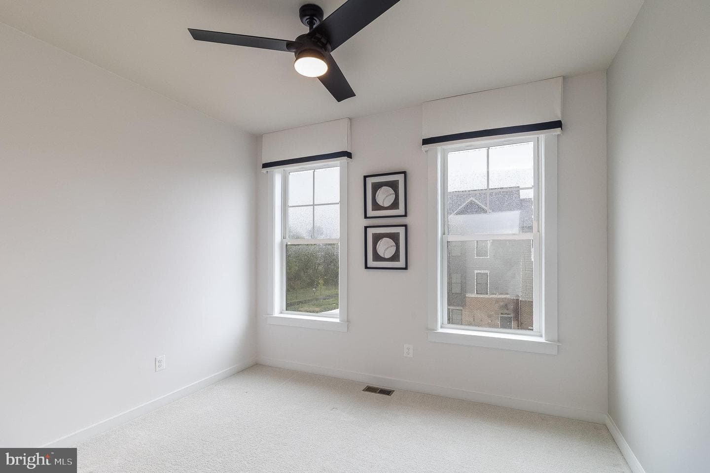251 Willis Street photo 26