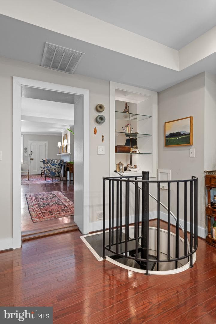 1113 Caroline Street photo 46