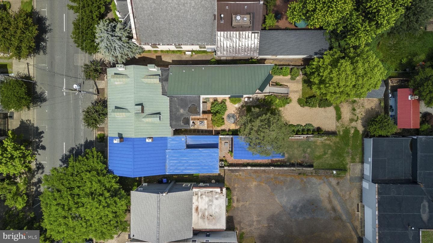 1113 Caroline Street photo 67