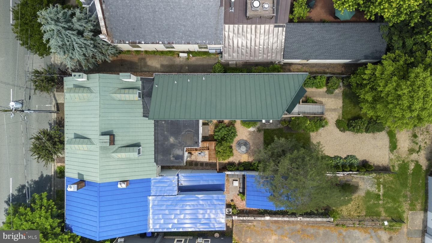 1113 Caroline Street photo 68
