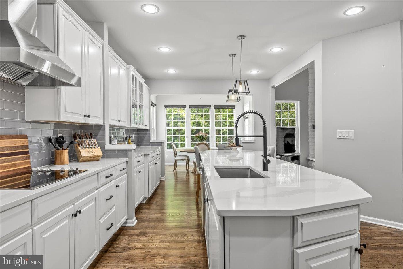1308 Idlewild Boulevard photo 22