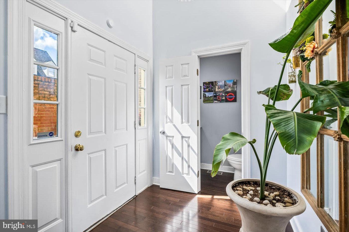 1011 Charles Street #5 photo 6