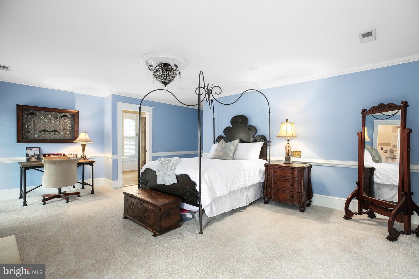 1406 Prince Edward Street photo 31