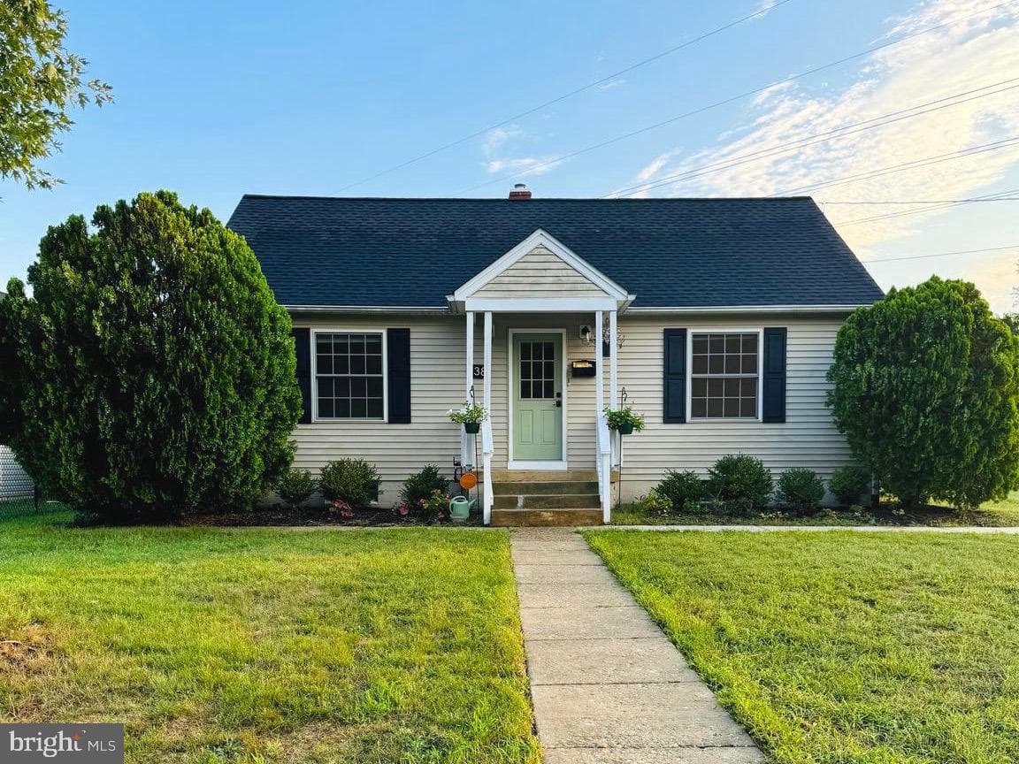 138 Ridgeway Street photo 3