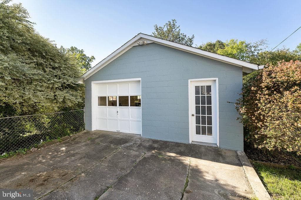 122 Longstreet Avenue photo 7
