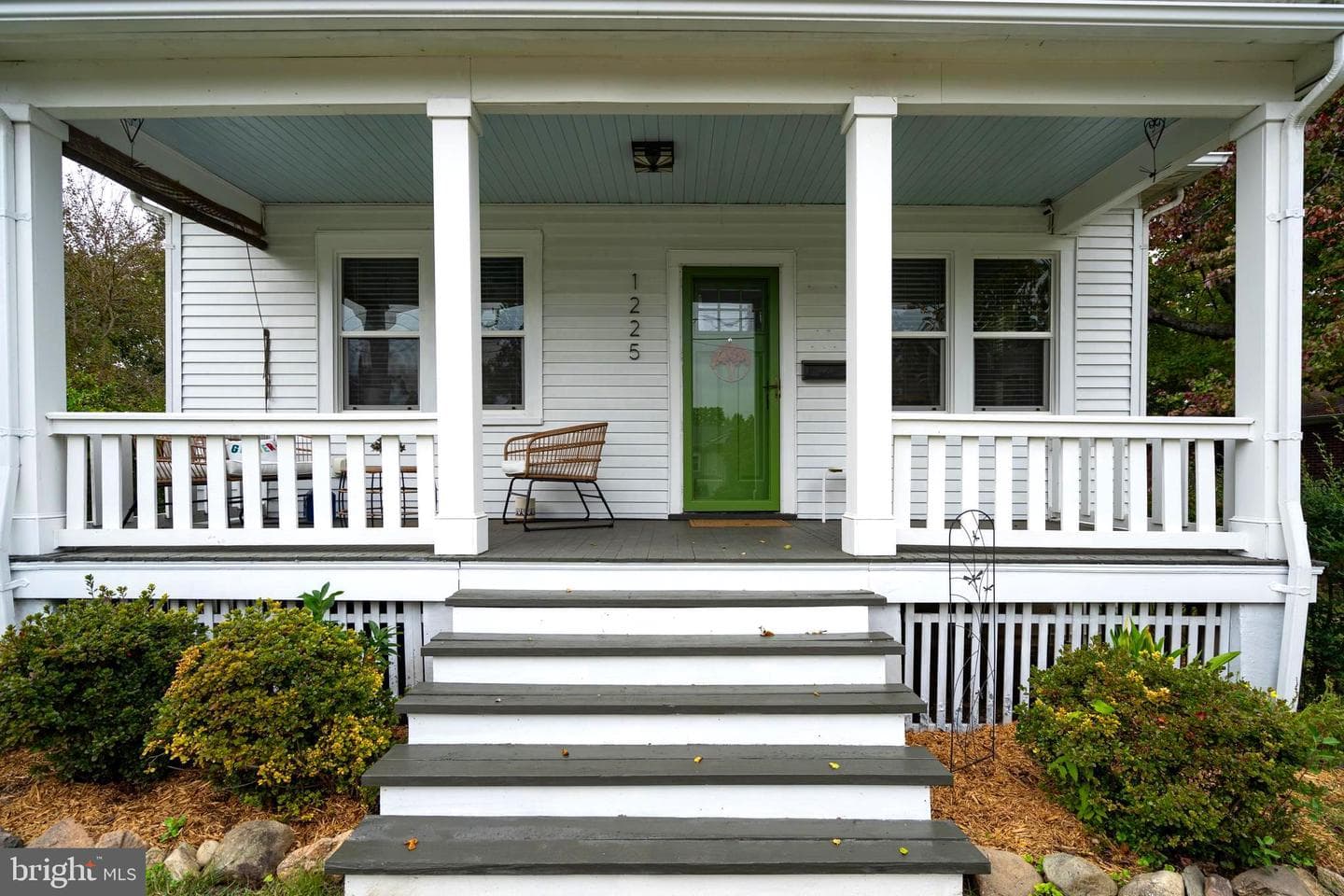 1225 Rowe Street photo 17