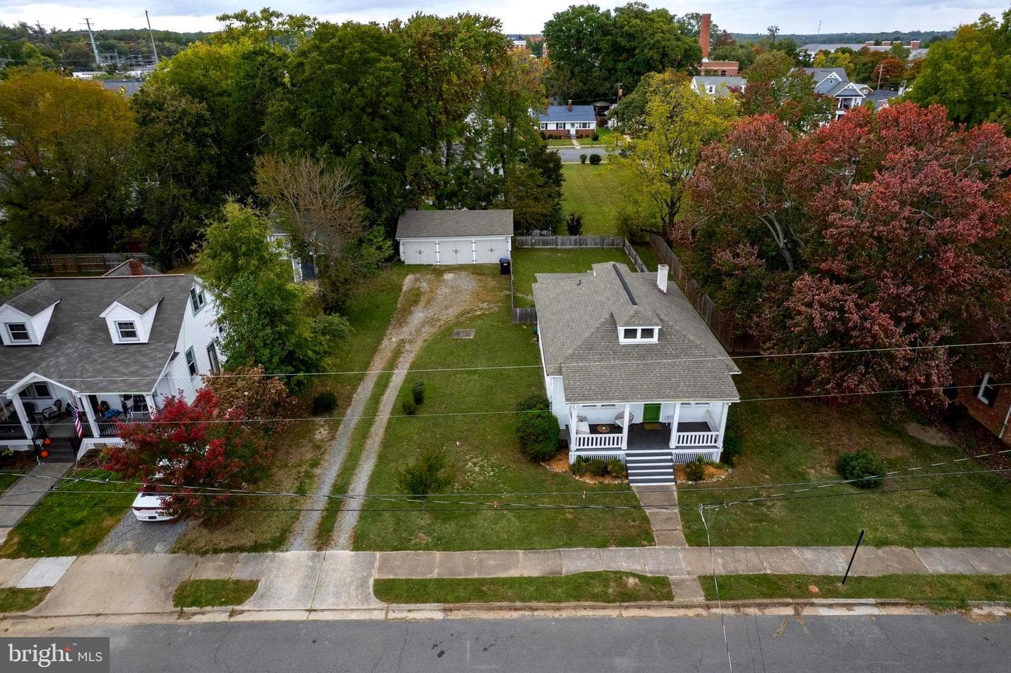 1225 Rowe Street photo 2