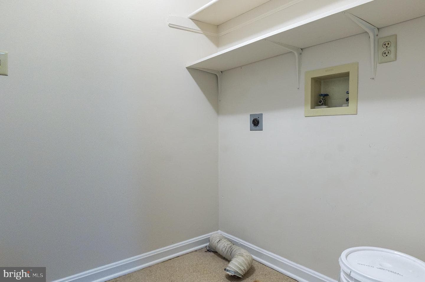 210 Farrell Lane photo 8