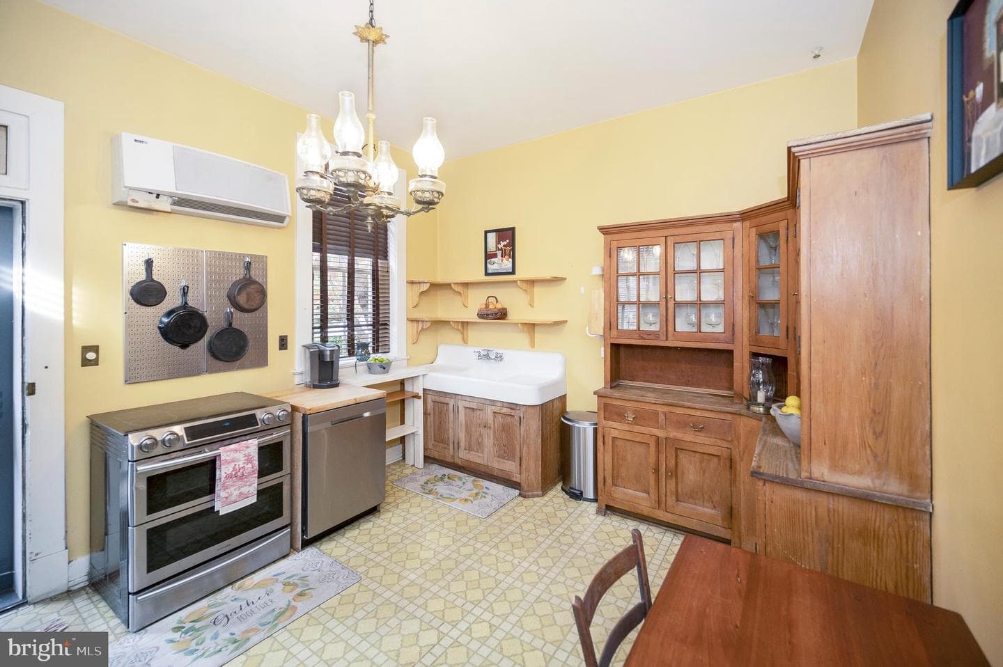 214 Caroline Street photo 31