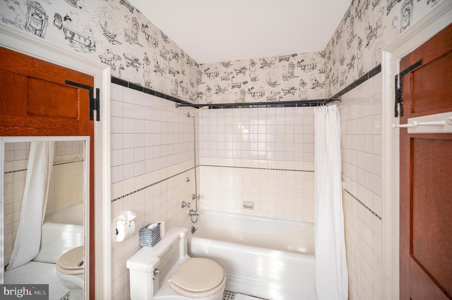 214 Caroline Street photo 45