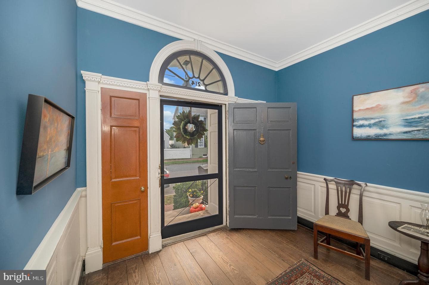 214 Caroline Street photo 5