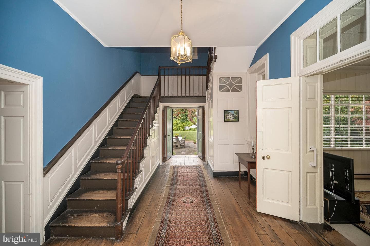 214 Caroline Street photo 9