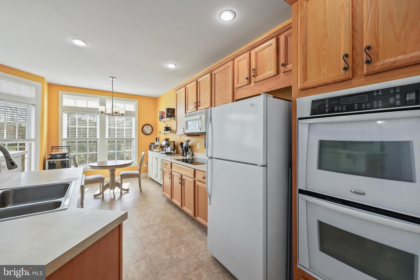 1022 Hotchkiss Place photo 18